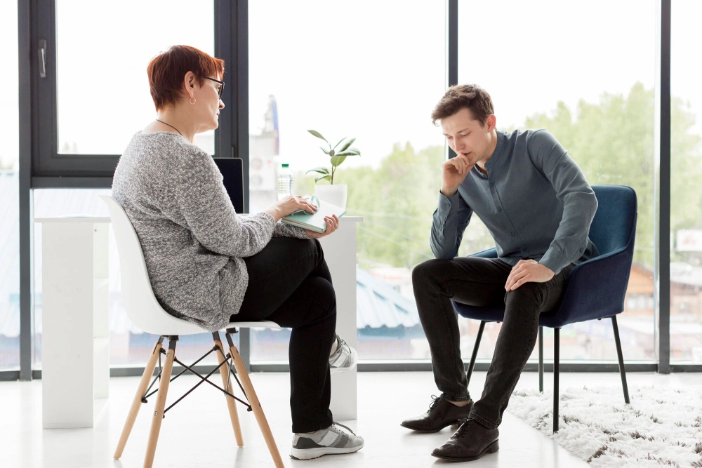 long-shot-patient-psychologist_23-2148567321